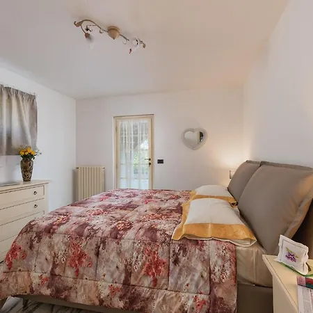 וילה Villa Serravalle *