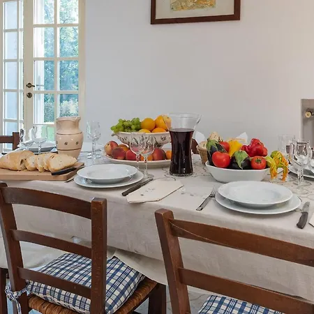Villa Serravalle וילה