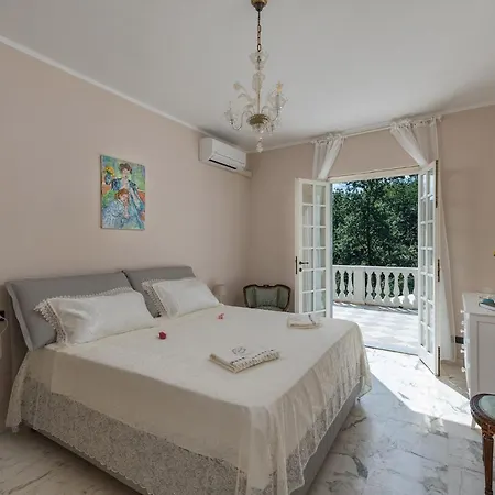 Villa Serravalle וילה