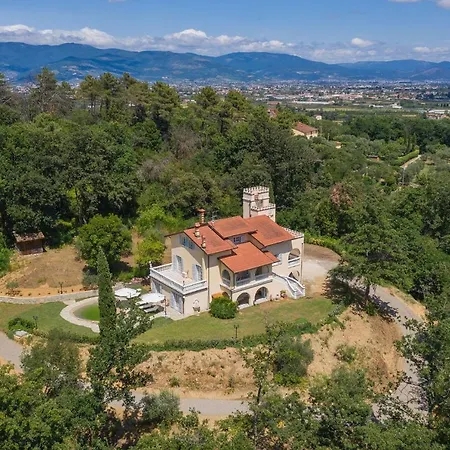 Villa Serravalle וילה