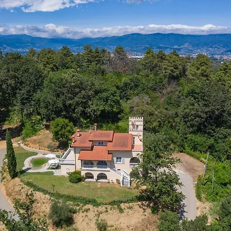 Villa Serravalle *