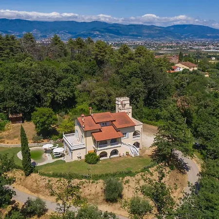 וילה Villa Serravalle